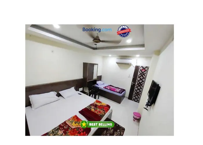 Hotel Swastik Guest House Varanasi - Perfect Location And Comfortable Room