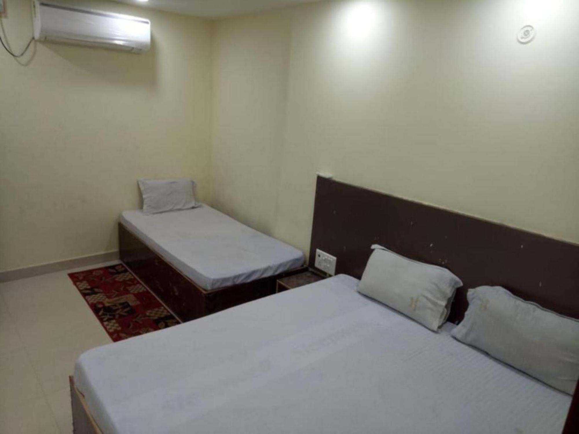 Hotel Swastik - Perfect Location And Comfortable 3*